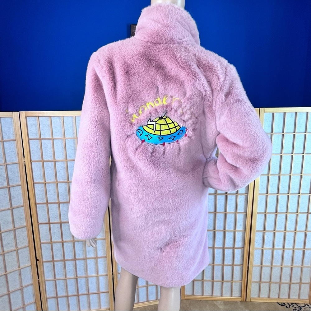 L’ATISTE  BY AMY Women’s Embroidered Pink Faux Fur Coat Size Small